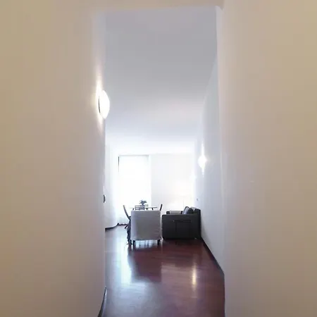 Contempora - Interior 900 3rd Floor - Duomo - Missori *