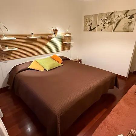 Angera Apartment Mailand