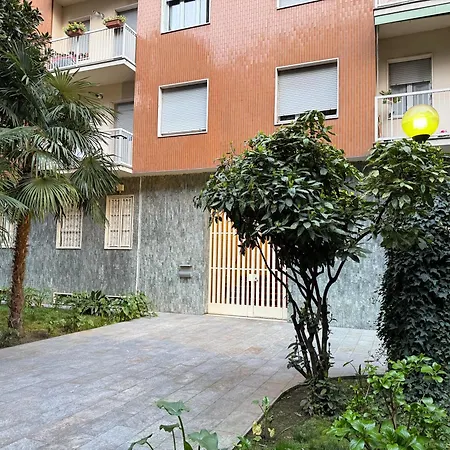 Angera Apartment Mailand