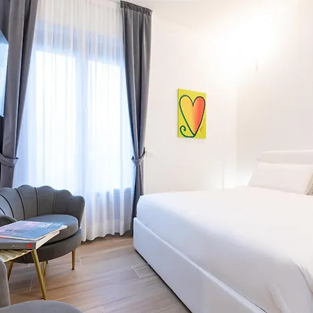 Apartment Assunta Exclusive With Balcony - Collection *