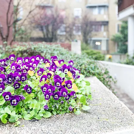 Assunta Exclusive With Balcony - Collection Apartment Milan