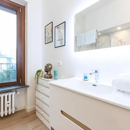 Assunta Exclusive With Balcony - Collection *