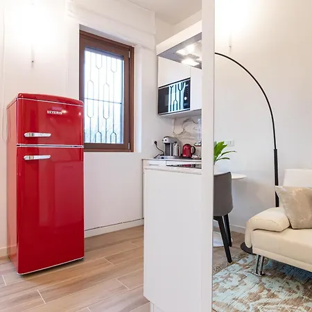 Assunta Exclusive With Balcony - Collection Apartment