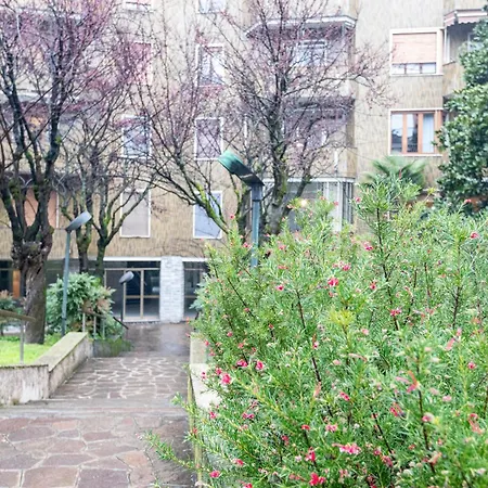 Assunta Exclusive With Balcony - Collection Apartment