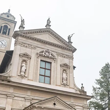 Apartment Assunta Exclusive With Balcony - Collection