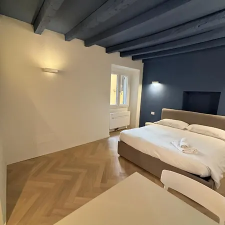 Del Bosco Apartmán Milán