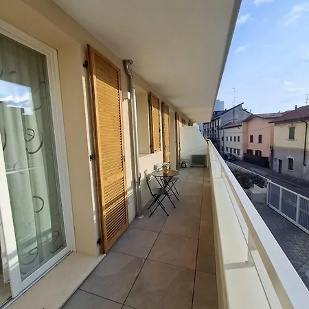 Casa Precotto Apartamento *