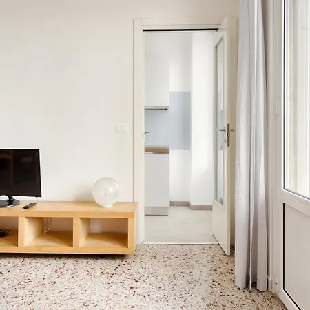 Apartment Cozy - Bande Nere