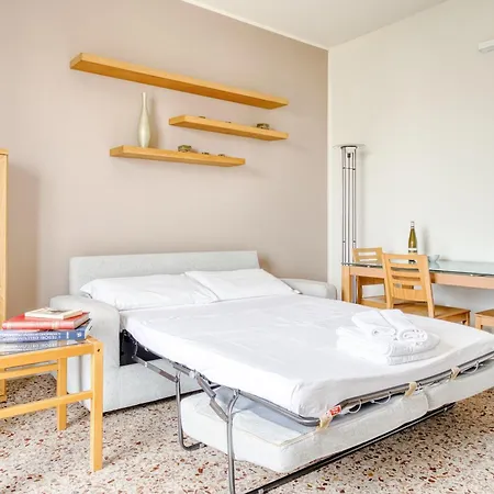 Cozy - Bande Nere Milano