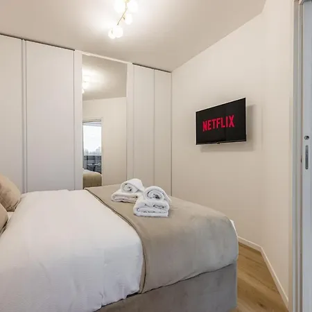 Olimpia - Prada Bocconi Ieo Appartement
