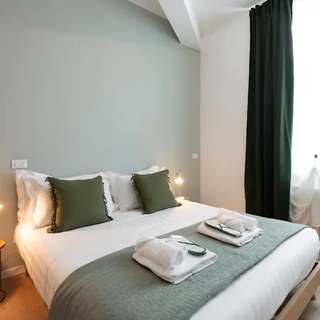 Bazzi, 49 - Bocconi *