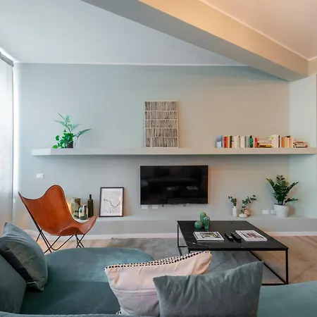 Apartament Bazzi, 49 - Bocconi Mediolan