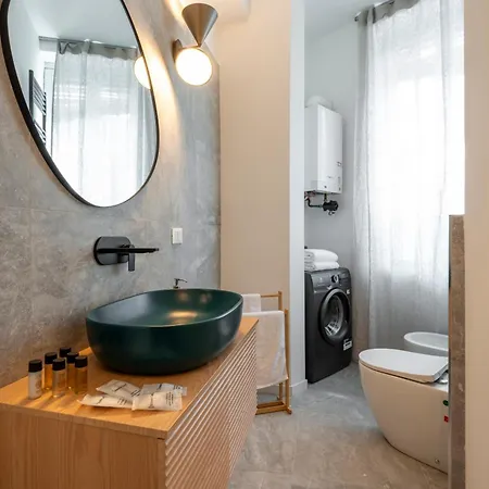 Apartament Bazzi, 49 - Bocconi