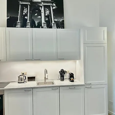 Lejlighed Casa Verga - Exclusive Haven Of Style And Elegance In Moscova *