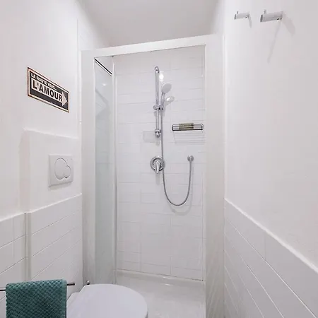 Piccolo Loft Nella Grande Appartement Milan