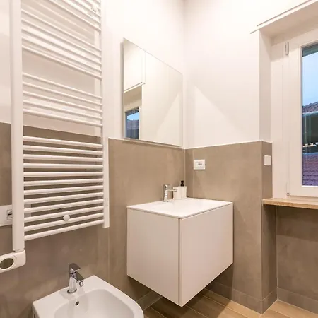 Apartment Guest Planet - Fondazione Prada's Milan