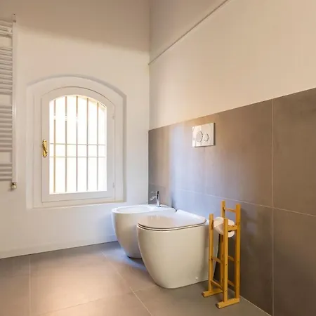 15th-century Apt, City-mxp Train Appartement