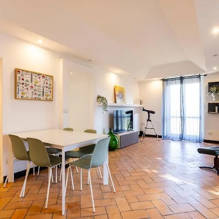 Apartmán 15th-century Apt, City-mxp Train *
