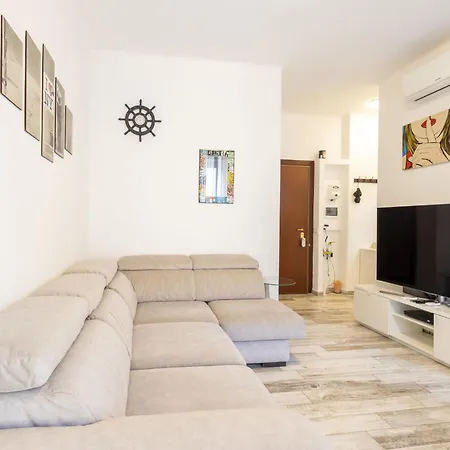 Suzzani Flat By Interhome Appartamento