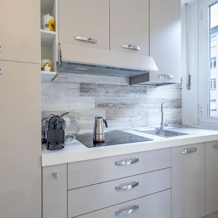 Appartamento Suzzani Flat By Interhome *