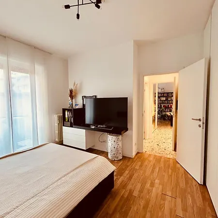 Apartamento Cozy In Nw Milão