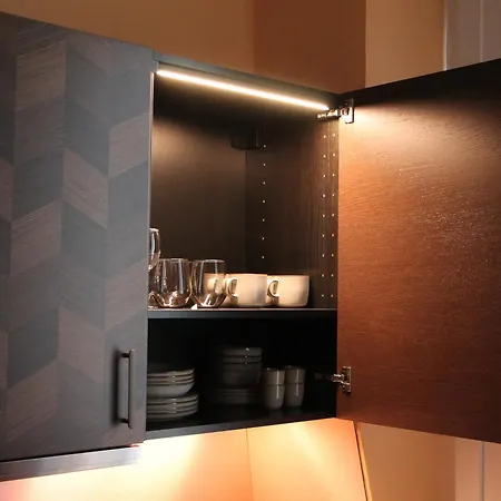 Casa D'artista - Art Experience - Metro M1- Ac- Wifi Апартаменты Милан