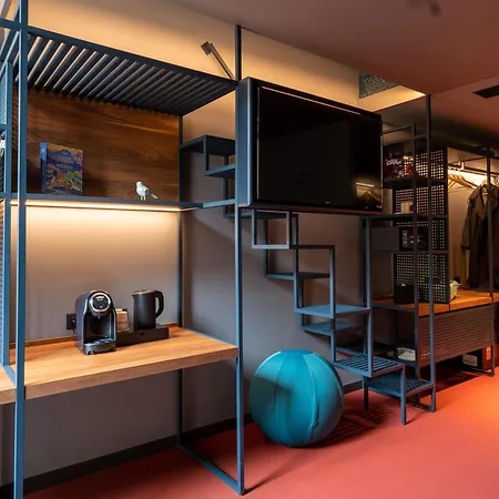 21 House Of Stories Navigli Hotel 4*