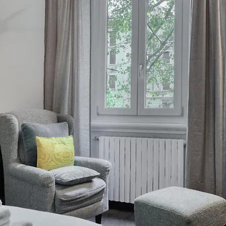 Bilocale Sempione Apartmán *