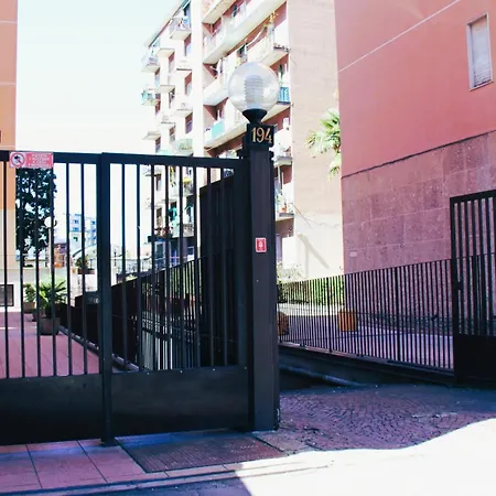 Ongi Etorri B&b- Ripamonti,tram 24 Per Ieo, Policlinico, Fondazione Prada,duomo דירה מילאנו
