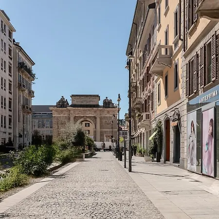 Stayeasy Corso 9 - Attic *