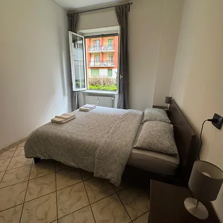 Elegant Close To The Center Guest house