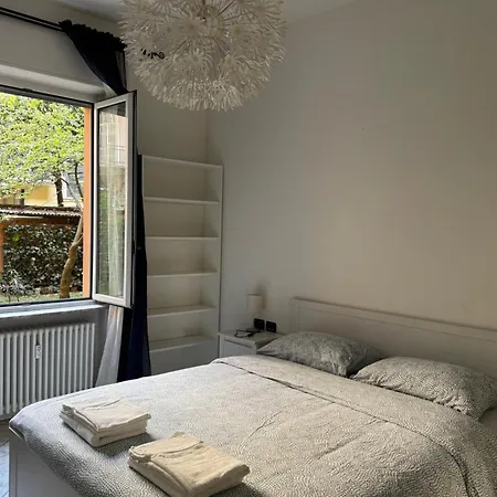 Elegant Close To The Center Guest house *