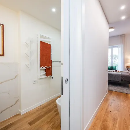 The Golden Retreat - San Babila Duomo