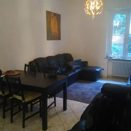 Guest house Elegant Close To The Center *