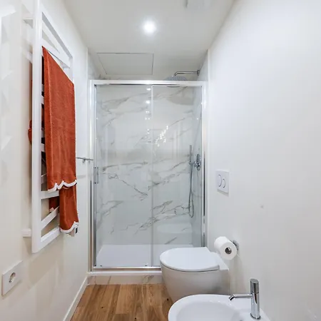 The Golden Retreat - San Babila Duomo