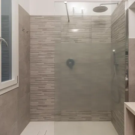 아파트 Design Penthouse In Porta Venezia *