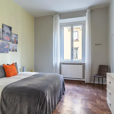 Apartment Via Lecco 6