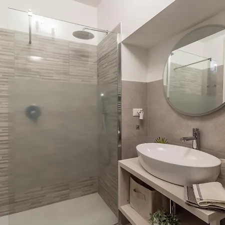 Design Penthouse In Porta Venezia
