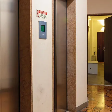 Ac Loft בית הארחה 4*