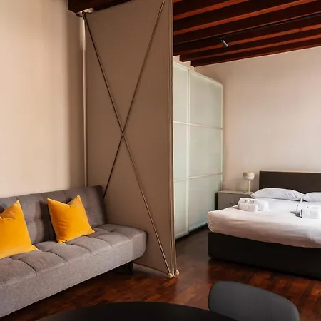 Youhosty - Anfiteatro 12 Appartement Milaan