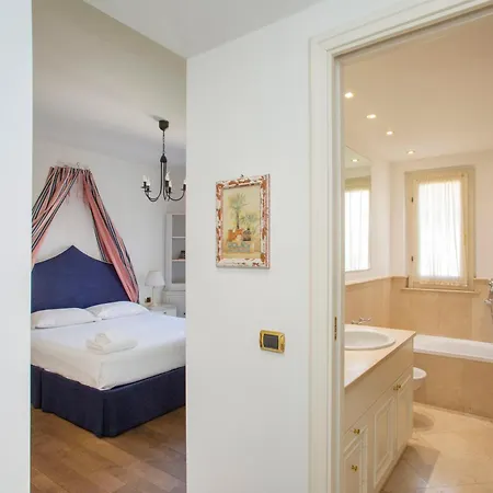 Daire Duomo Luxury Living 16 - Milano