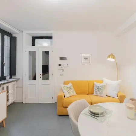 Gohost - Stylish And Charming Flat Between Navigli And Duomo Apartmán