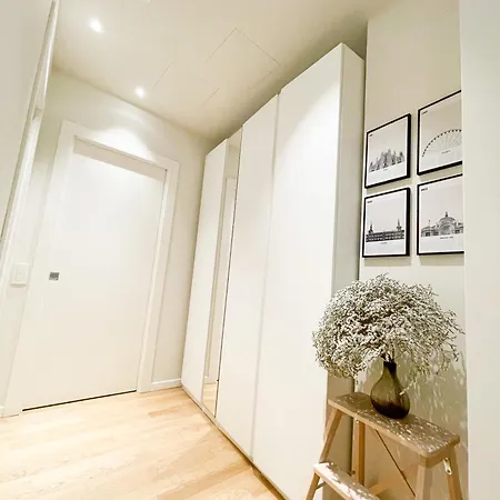 New Quiet And Design In The Heart Of *