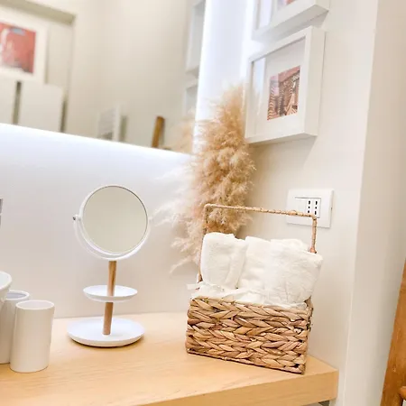 New Quiet And Design In The Heart Of Διαμέρισμα *