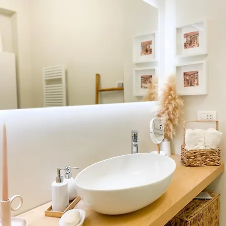 New Quiet And Design In The Heart Of Lejlighed Milano