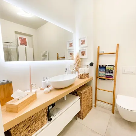 New Quiet And Design In The Heart Of Lejlighed Milano