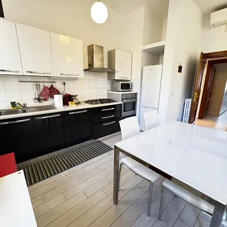 Kibilù - Bilocale Studi, San Raffaele, Linate *