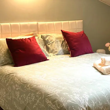 Lejlighed Comfortable 6 Min From Station *