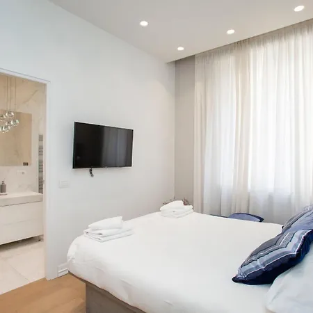 Vittoria Flat 18 - Apartment Milan
