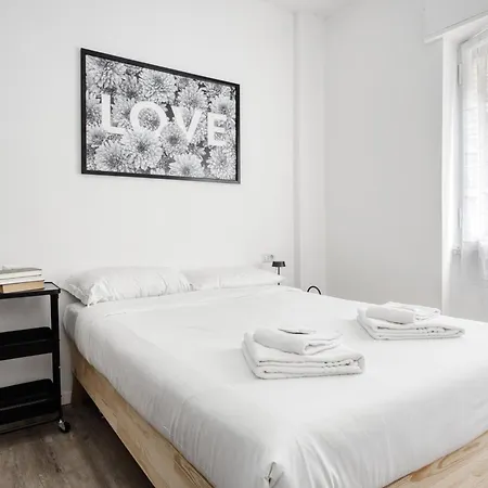 Joivy Elegant Double Near Subway Station 아파트 *